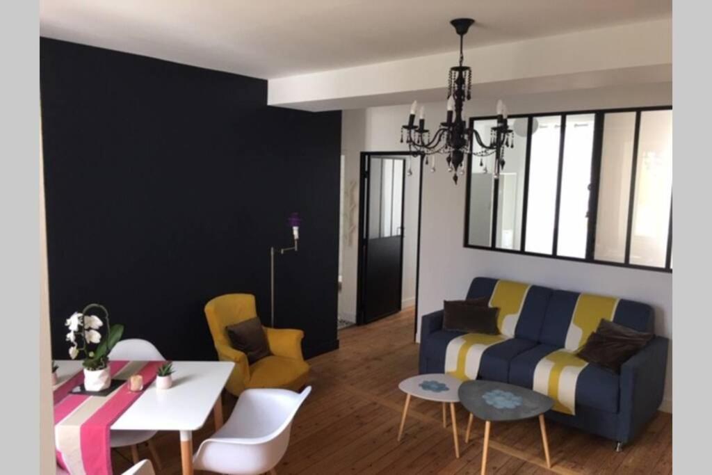 Appartement De Caractère Avec Terrasse. La Rochelle  Esterno foto